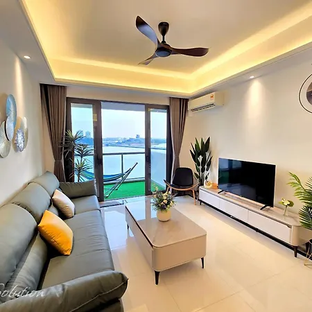 Full Seaview 3Br Johor Bahru Ciq 9-10 Pax Apartment Exterior photo
