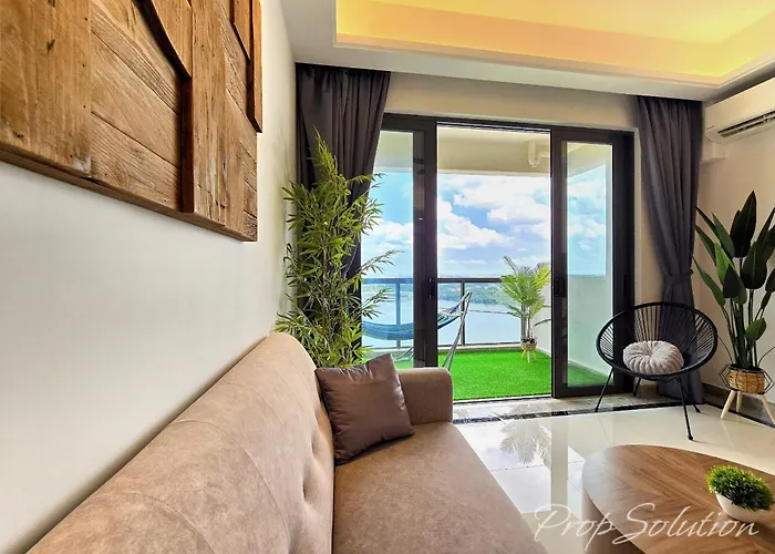 Full Seaview 3Br Johor Bahru Ciq 9-10 Pax